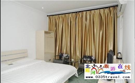 北戴河老虎石海景假日酒店