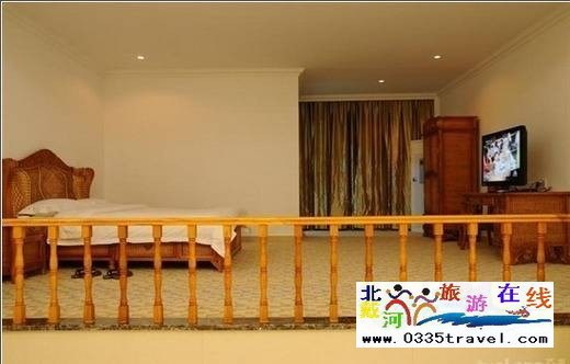 北戴河老虎石海景假日酒店