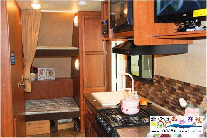 東戴河銀泰房車露營酒店