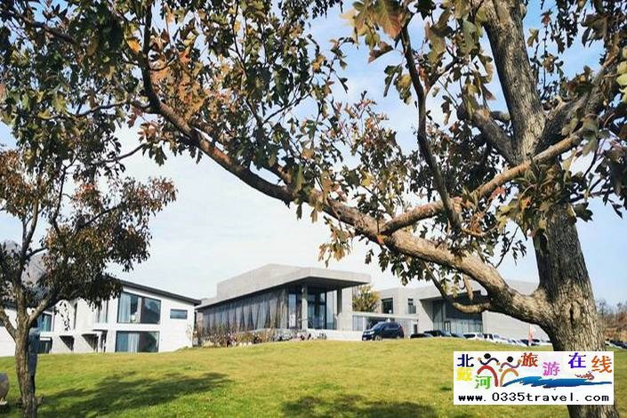 秦皇島山海間溫泉藝術中心電話18633570222