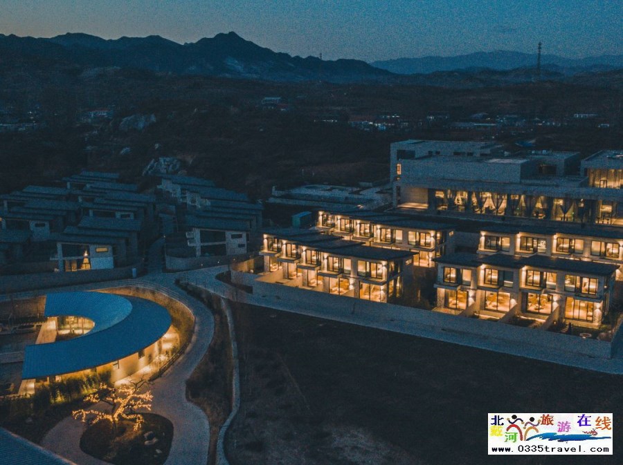秦皇島山海間溫泉藝術中心酒店
