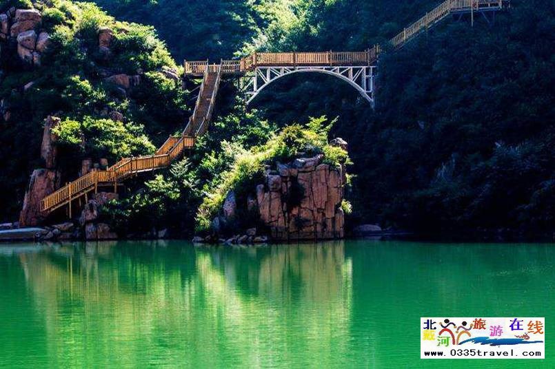 秦皇島冰塘峪長(zhǎng)城風(fēng)情大峽谷電話18633570222