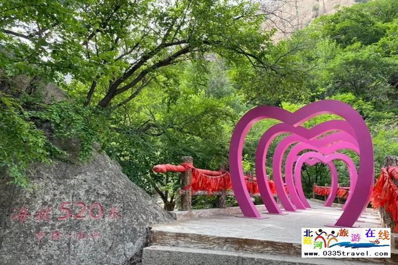 秦皇島祖山·天女小鎮(zhèn)(滑雪登山攝影)咨詢預(yù)定電話18633570222 15703350808