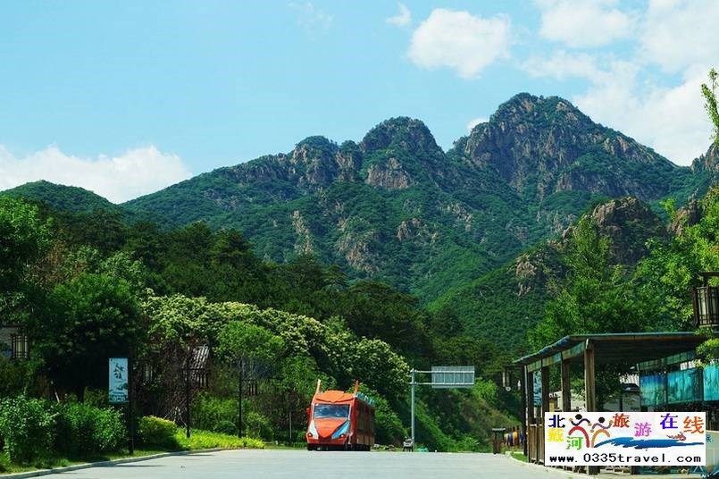 秦皇島祖山·天女小鎮(zhèn)(滑雪登山攝影)咨詢預(yù)定電話18633570222 15703350808