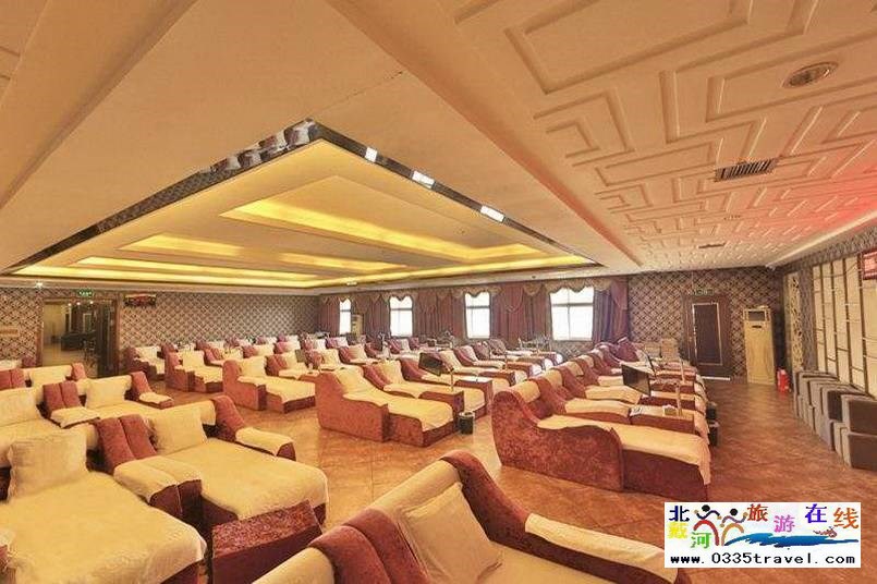 山海關(guān)海逸名都溫泉會(huì)館電話18633570222