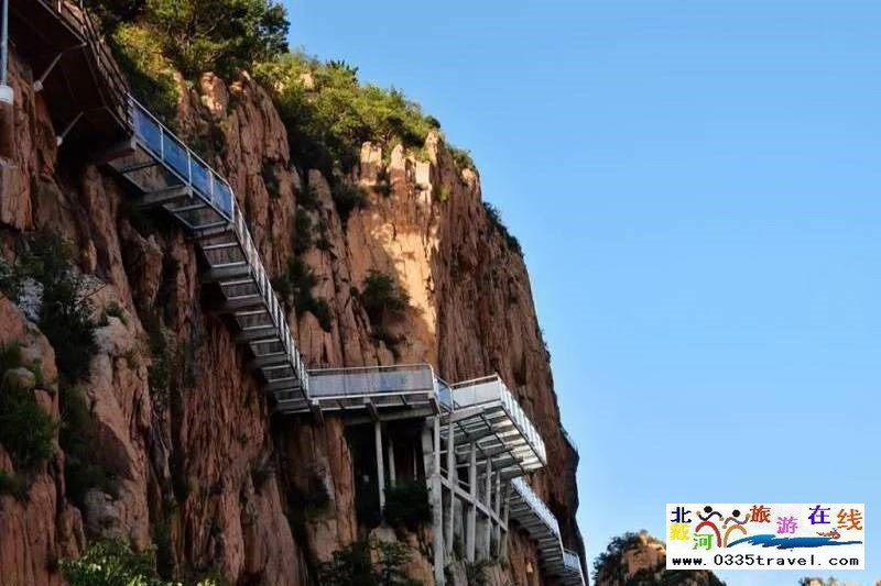 秦皇島龍云谷（俊山秀水）景區電話18633570222  15703350808