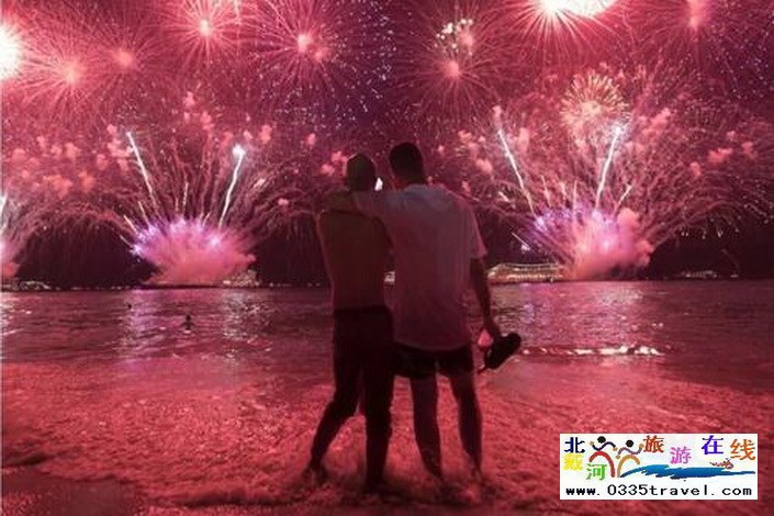 北戴河南戴河東戴河煙花焰火沙灘篝火晚會北戴河南戴河東戴河煙花焰火沙灘篝火晚會