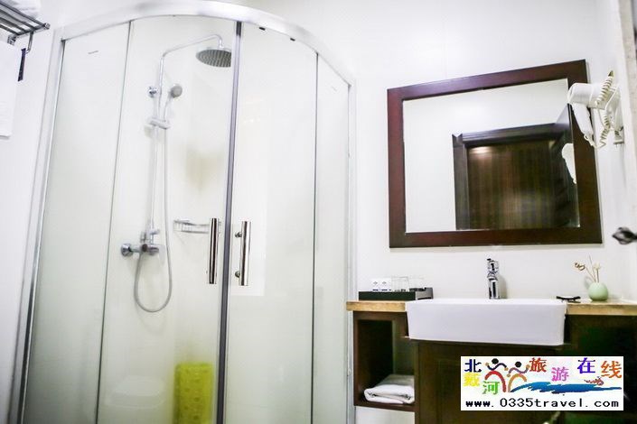 東戴河和誠大酒店電話0335-3522588