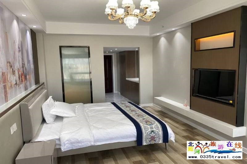 秦皇島茂業中心假日公寓電話18633570222