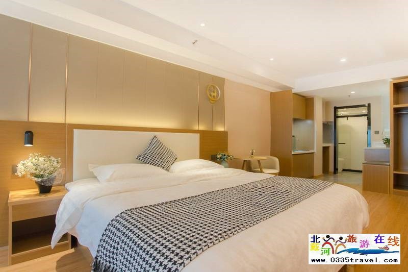 秦皇島茂業中心假日公寓電話18633570222