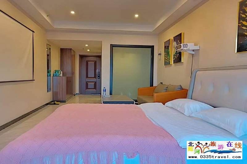 秦皇島茂業中心假日公寓電話18633570222