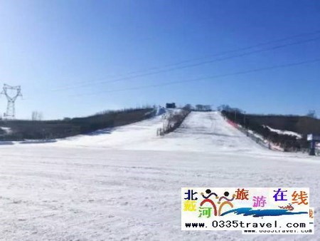 秦皇島山海關紫云山滑雪場