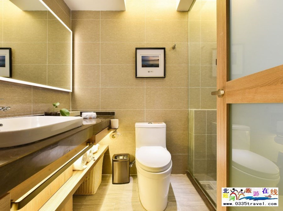 秦皇島山海關亞朵酒店電話18633570222