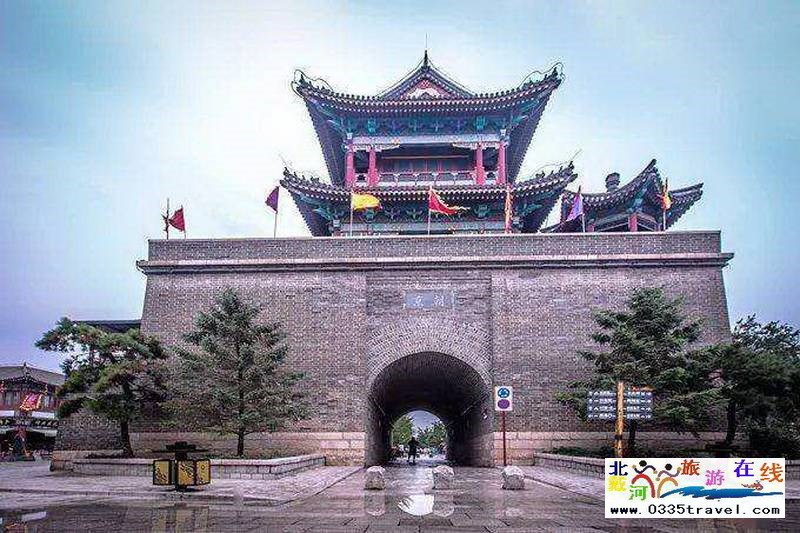 超值“山海關(guān)十年暢游卡”(包含天下第一關(guān)、老龍頭、角山、長壽山、孟姜女廟等九大景區(qū)) 超值“山海關(guān)十年暢游卡”(包含天下第一關(guān)、老龍頭、角山、長壽山、孟姜女廟等九大景區(qū))