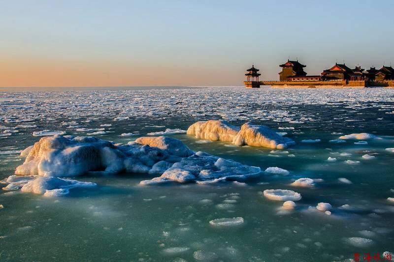 超值“山海關(guān)十年暢游卡”(包含天下第一關(guān)、老龍頭、角山、長壽山、孟姜女廟等九大景區(qū)) 超值“山海關(guān)十年暢游卡”(包含天下第一關(guān)、老龍頭、角山、長壽山、孟姜女廟等九大景區(qū))