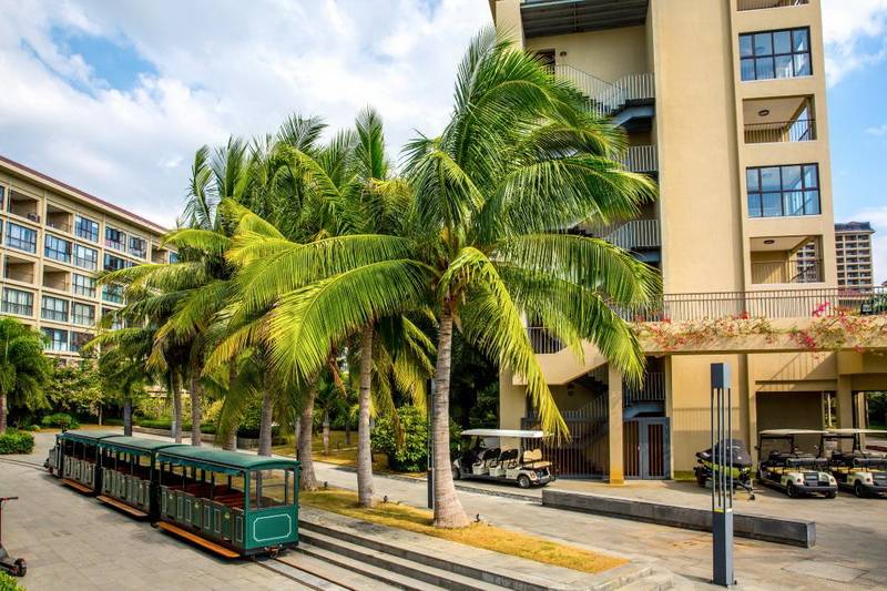 海南金月灣椰海小鎮(zhèn)短租、托管、旅居過冬及購房、民宿預(yù)訂電話18633570222 15703350808