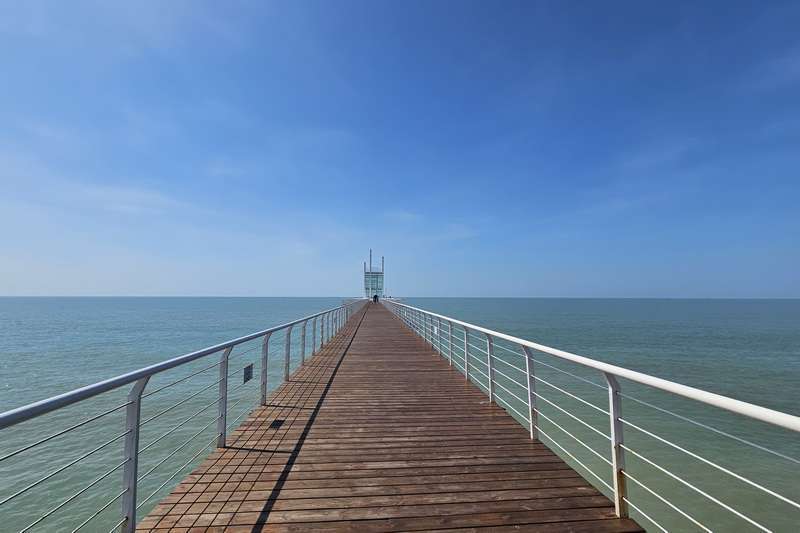 海南金月灣椰海小鎮(zhèn)短租、托管、旅居過冬及購房、民宿預(yù)訂電話18633570222 15703350808