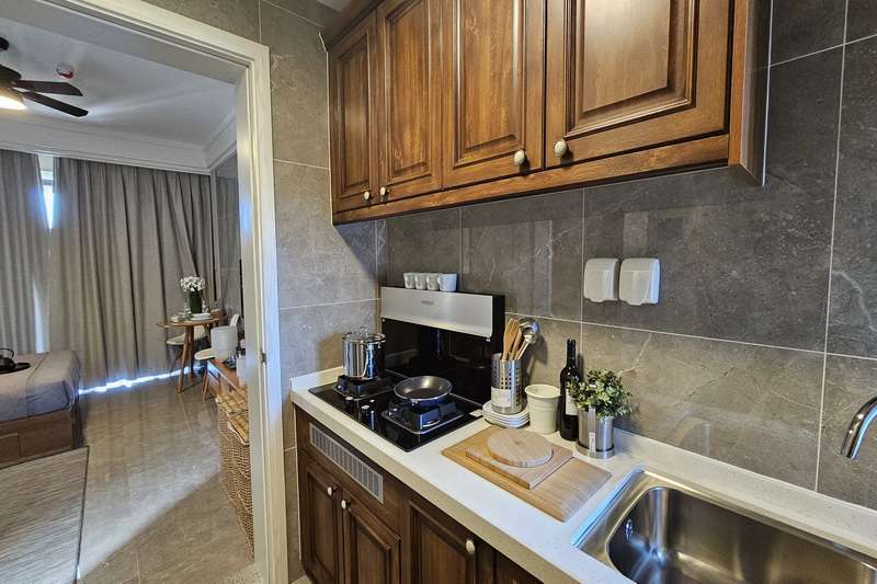 海南金月灣椰海小鎮(zhèn)短租、托管、旅居過冬及購房、民宿預(yù)訂電話18633570222 15703350808