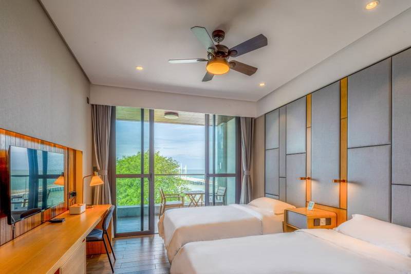 海南金月灣椰海小鎮(zhèn)短租、托管、旅居過冬及購房、民宿預(yù)訂電話18633570222 15703350808