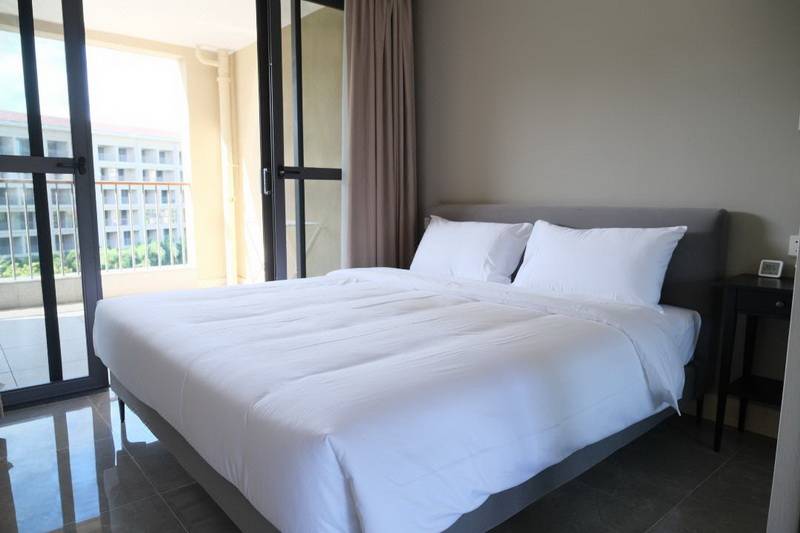 海南金月灣椰海小鎮(zhèn)短租、托管、旅居過冬及購房、民宿預(yù)訂電話18633570222 15703350808