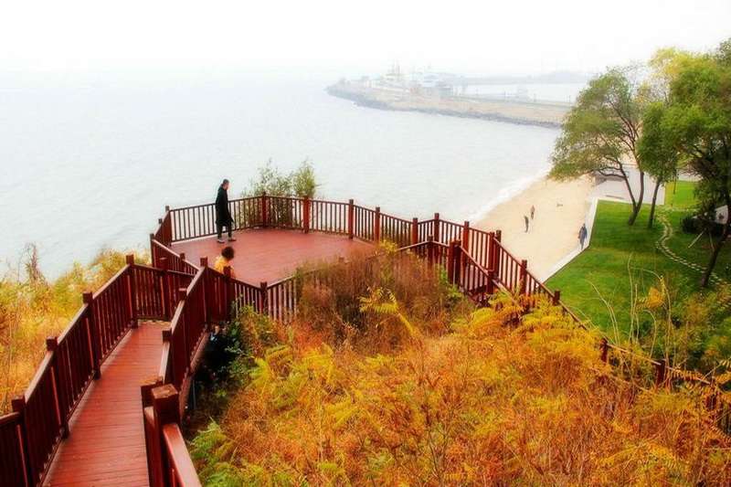 秦皇島北戴河草坪教堂高端婚禮現場推薦:秦皇島西港花園——海誓花園18633570222 秦皇島北戴河草坪教堂高端婚禮現場推薦:秦皇島西港花園——海誓花園18633570222
