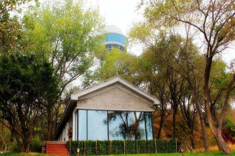 秦皇島北戴河草坪教堂高端婚禮現場推薦:秦皇島西港花園——海誓花園18633570222 秦皇島北戴河草坪教堂高端婚禮現場推薦:秦皇島西港花園——海誓花園18633570222