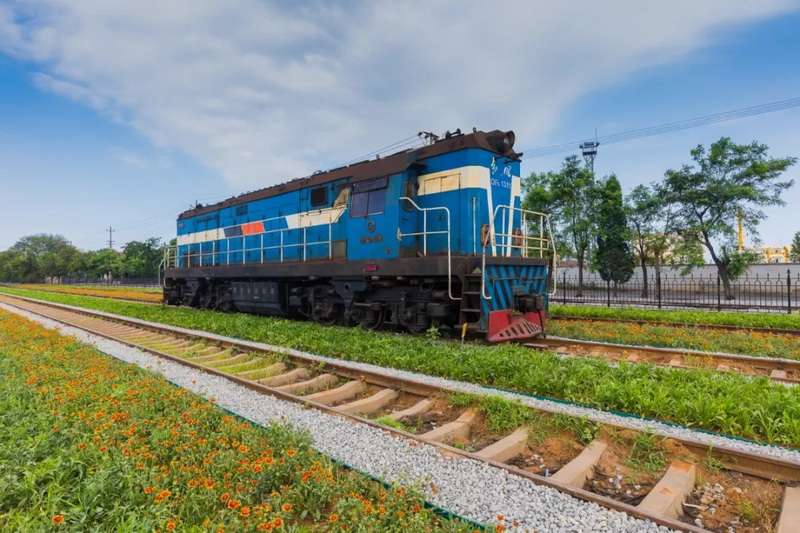 秦皇島北戴河草坪教堂高端婚禮現場推薦:秦皇島西港花園——海誓花園18633570222 秦皇島北戴河草坪教堂高端婚禮現場推薦:秦皇島西港花園——海誓花園18633570222