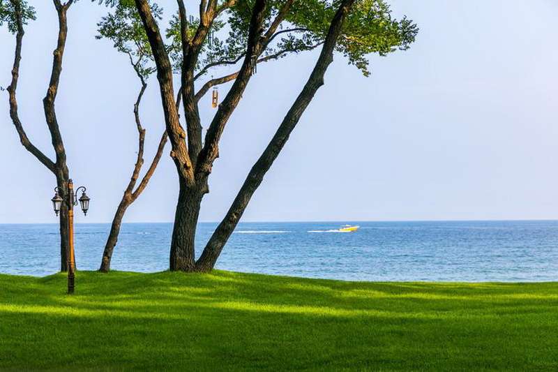 秦皇島北戴河草坪教堂高端婚禮現場推薦:秦皇島西港花園——海誓花園18633570222 秦皇島北戴河草坪教堂高端婚禮現場推薦:秦皇島西港花園——海誓花園18633570222