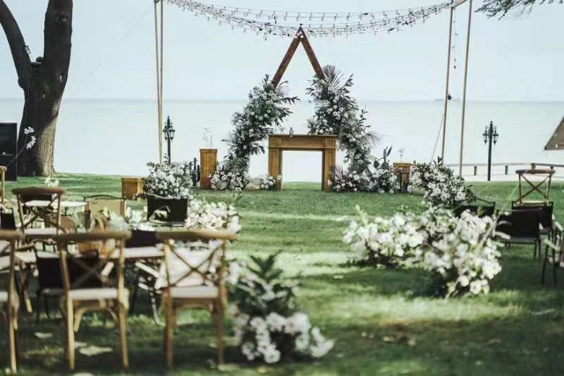 秦皇島北戴河草坪教堂高端婚禮現場推薦:秦皇島西港花園——海誓花園18633570222 秦皇島北戴河草坪教堂高端婚禮現場推薦:秦皇島西港花園——海誓花園18633570222