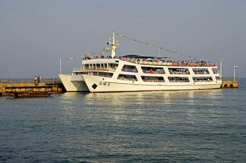 秦皇島北戴河浪淘沙長(zhǎng)城號(hào)公主號(hào)尋仙號(hào)求仙號(hào)游船
